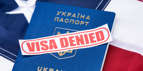 Las historias detrás de las renovaciones de visa rechazadas Photo